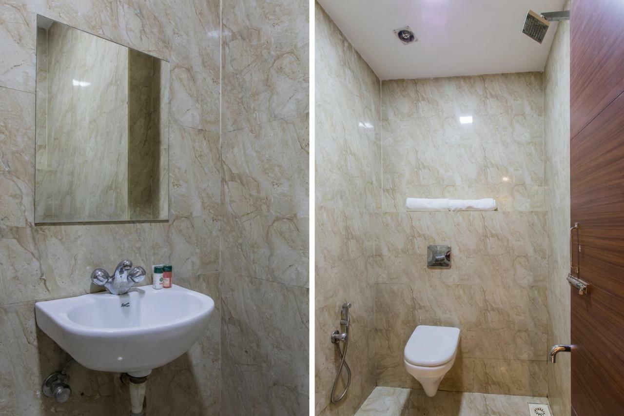 Oyo 17161 Hotel Mahalaxmi Ujjain Zewnętrze zdjęcie