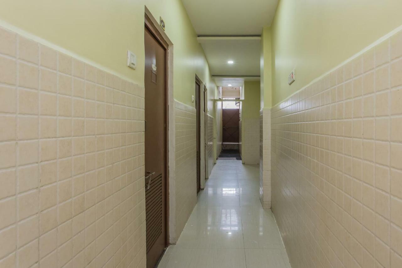 Oyo 17161 Hotel Mahalaxmi Ujjain Zewnętrze zdjęcie